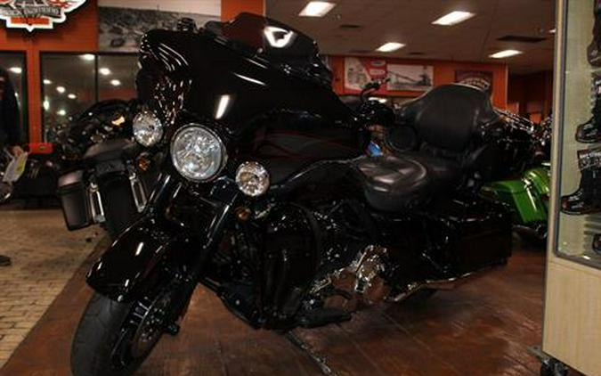 2010 Harley-Davidson CVO™ Ultra Classic® Electra Glide®