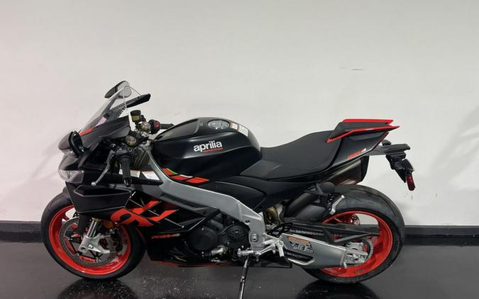 2024 Aprilia RSV4 1100