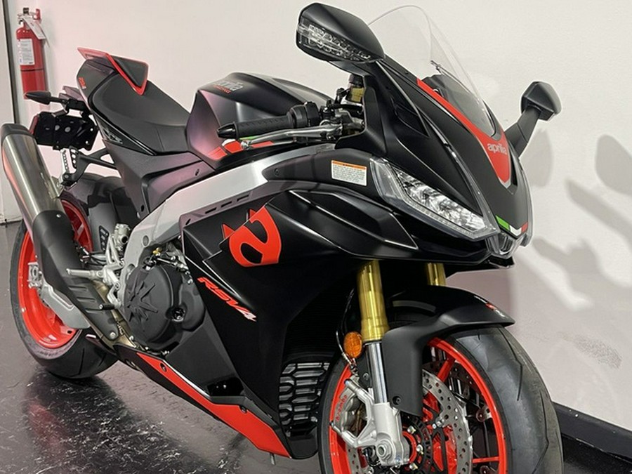 2024 Aprilia RSV4 1100