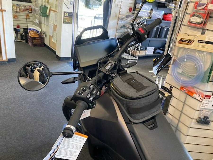 2025 Can-Am ORIGIN 2W