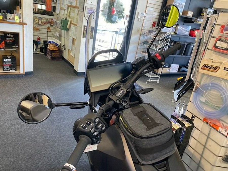 2025 Can-Am ORIGIN 2W