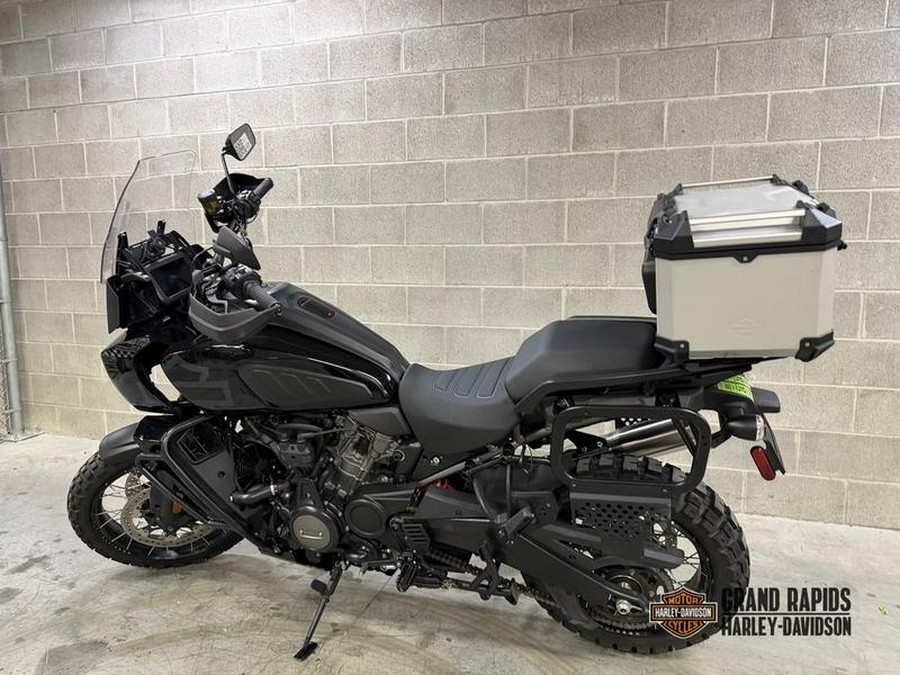2022 Harley-Davidson® RA1250S - Pan America™ 1250 Special