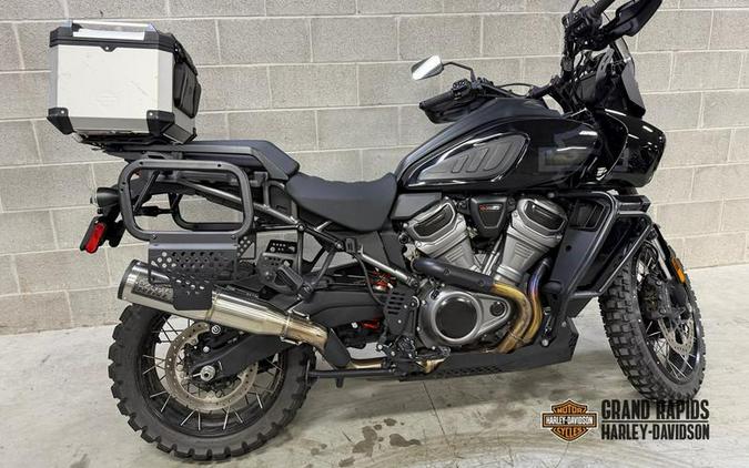 2022 Harley-Davidson® RA1250S - Pan America™ 1250 Special