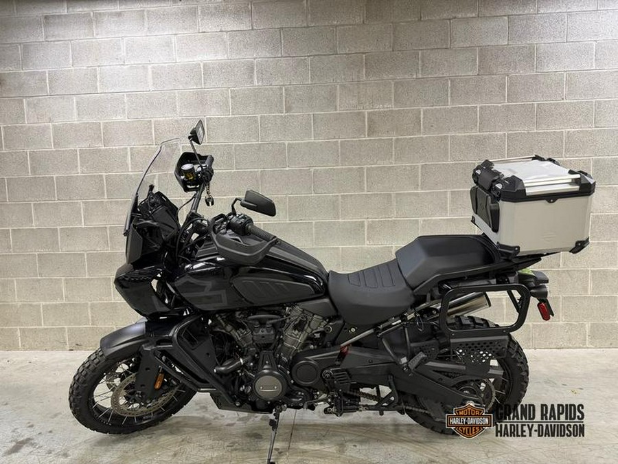 2022 Harley-Davidson® RA1250S - Pan America™ 1250 Special