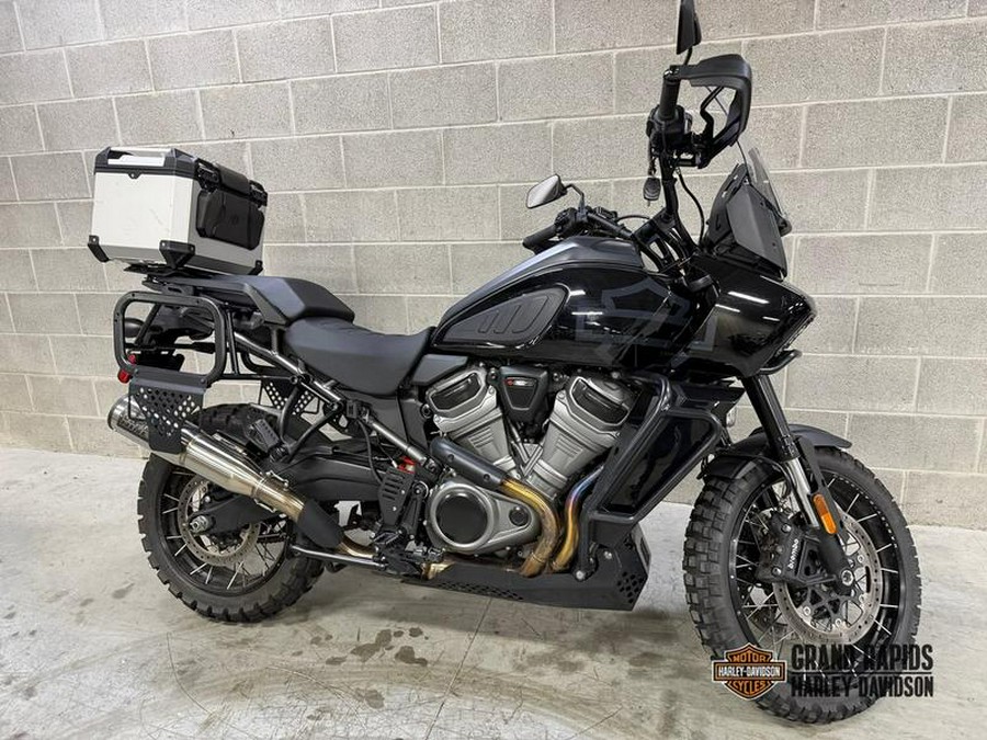 2022 Harley-Davidson® RA1250S - Pan America™ 1250 Special