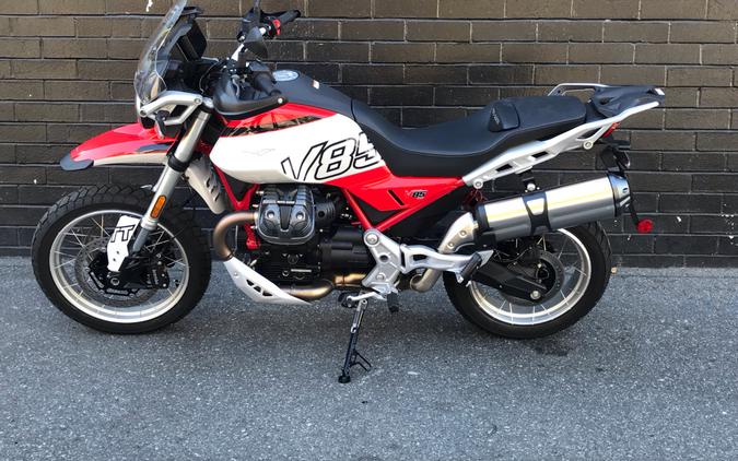 2025 Moto Guzzi V85 TT