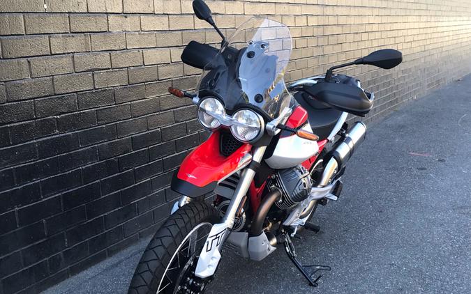 2025 Moto Guzzi V85 TT