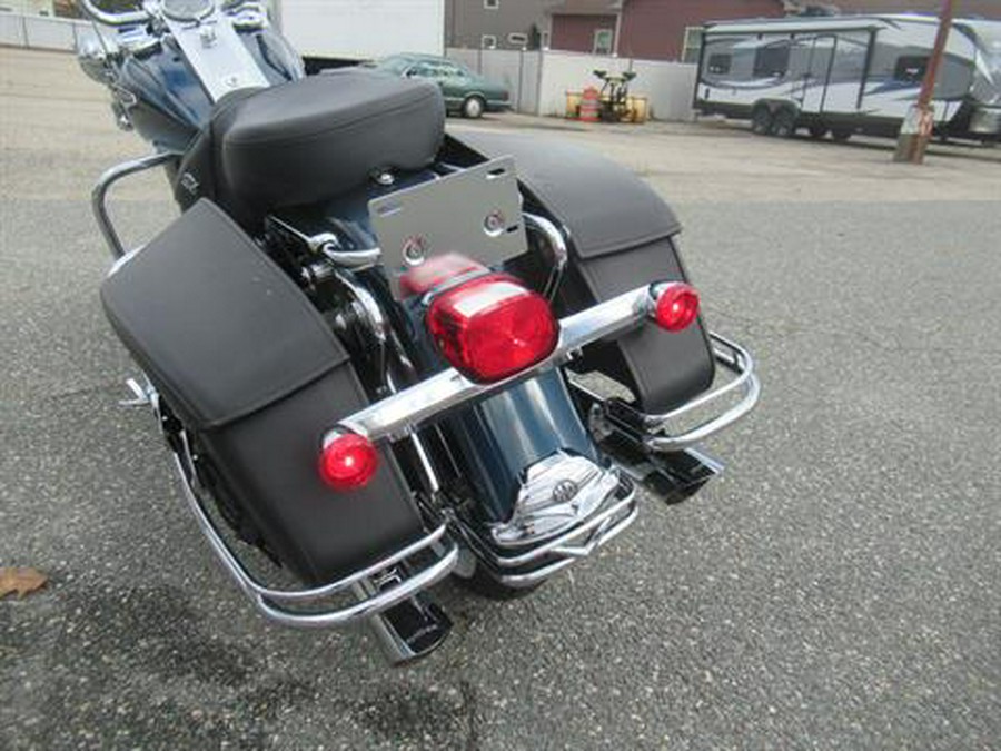 2004 Harley-Davidson FLHRCI Road King® Classic