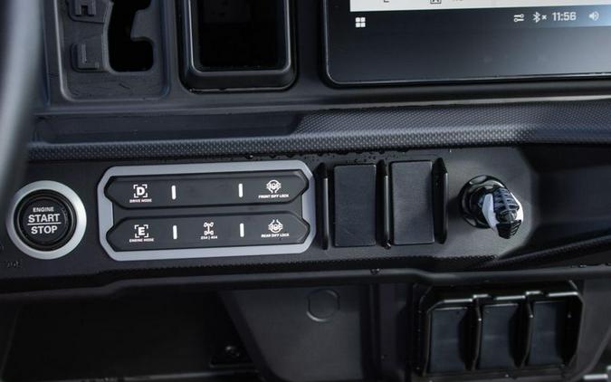 New 2026 CAN-AM DEFENDER MAX XT CAB HD11 WITH 1025 INCH TOUCHSCREEN