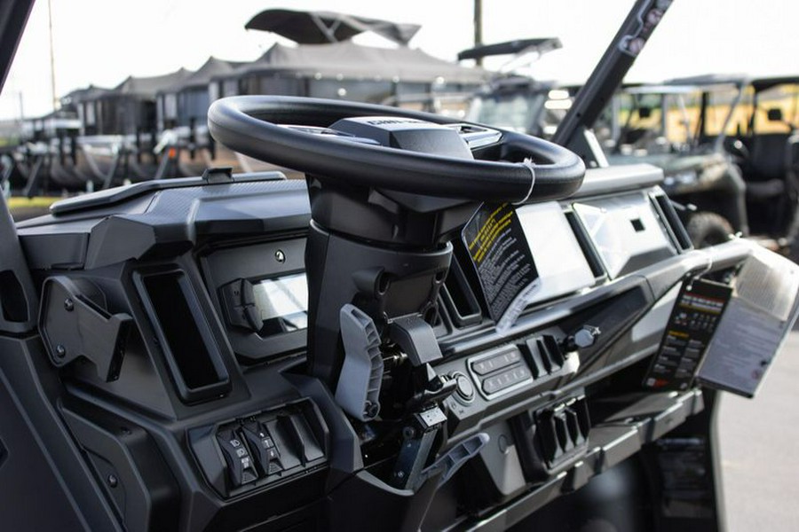 New 2026 CAN-AM DEFENDER MAX XT CAB HD11 WITH 1025 INCH TOUCHSCREEN