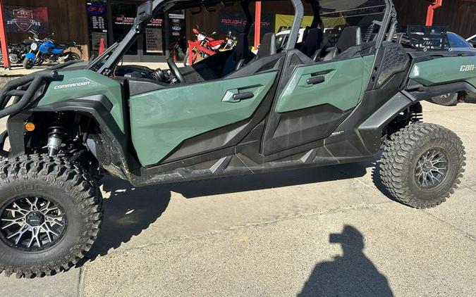 2023 Can-Am® Commander MAX DPS
