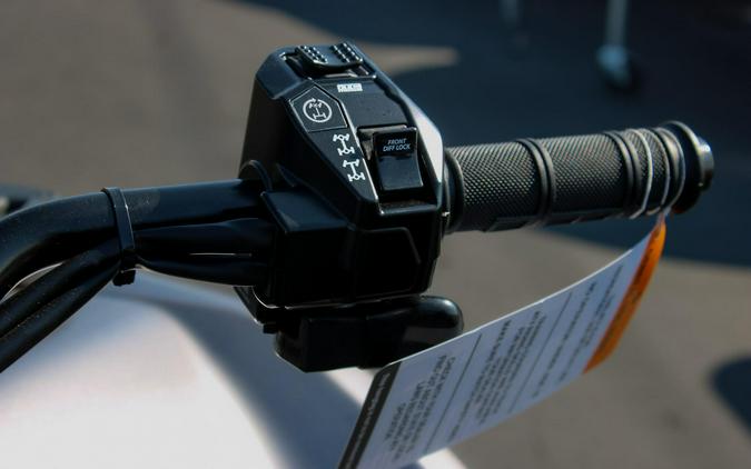 2025 CAN-AM OUTLANDER MAX XT 1000R