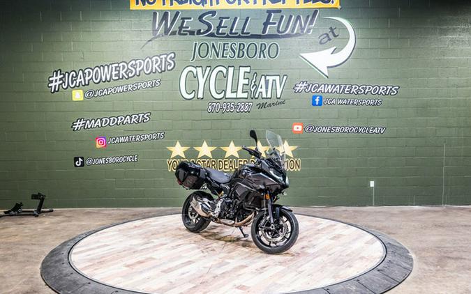 2023 BMW F 900 XR Triple Black