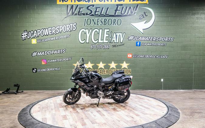 2023 BMW F 900 XR Triple Black