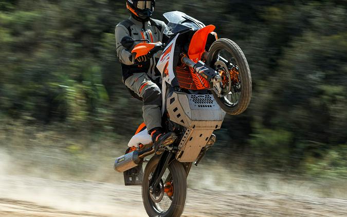 2025 KTM 890 Adventure R