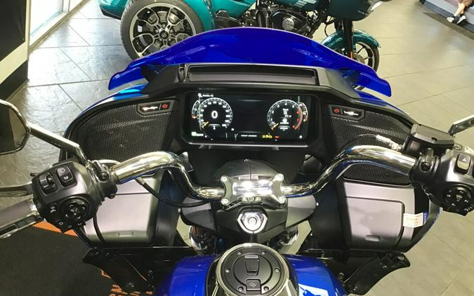 2025 Harley-Davidson Road Glide® Blue Burst