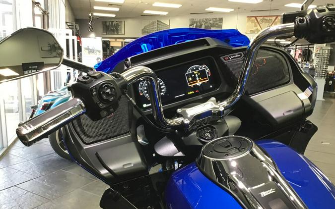 2025 Harley-Davidson Road Glide® Blue Burst