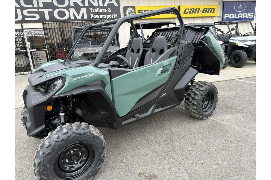 2026 Can-Am COMMANDER DPS 700