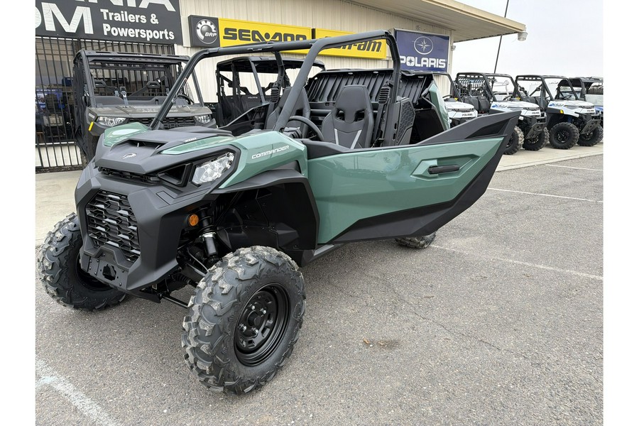 2026 Can-Am COMMANDER DPS 700