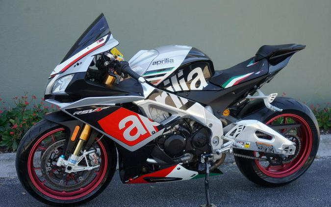 2016 Aprilia® RSV4 RF Factory