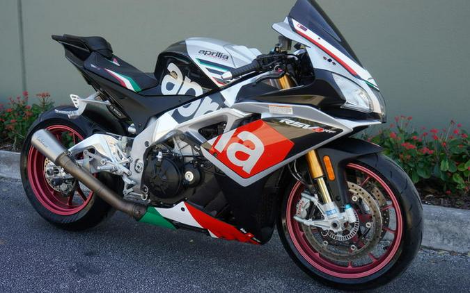 2016 Aprilia® RSV4 RF Factory