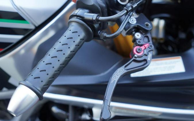 2016 Aprilia® RSV4 RF Factory