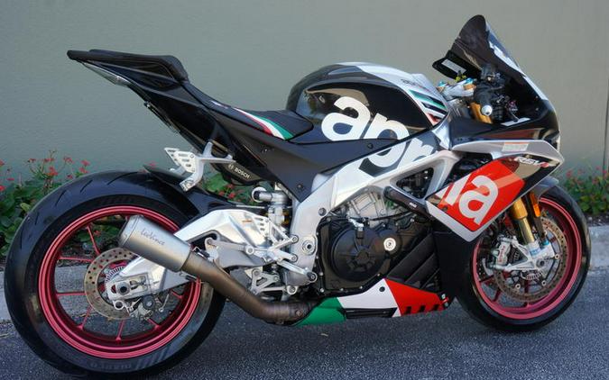 2016 Aprilia® RSV4 RF Factory