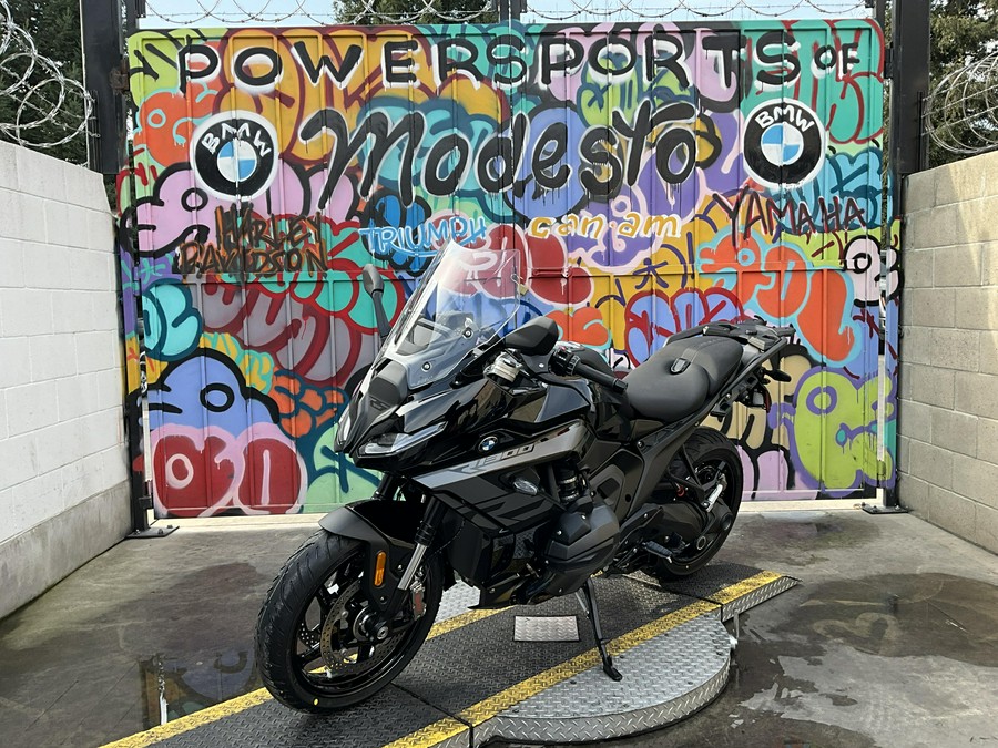 2026 BMW R 1300 RS