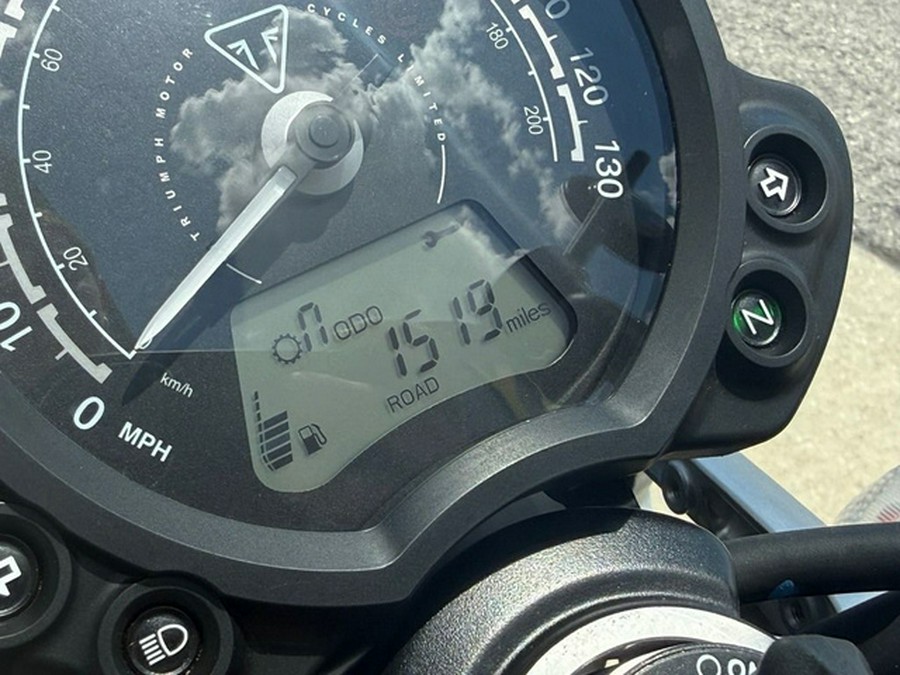 2024 Triumph Speed Twin 900 Stealth Edition