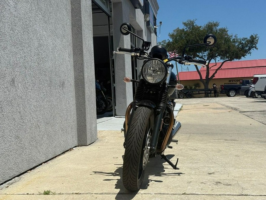 2024 Triumph Speed Twin 900 Stealth Edition