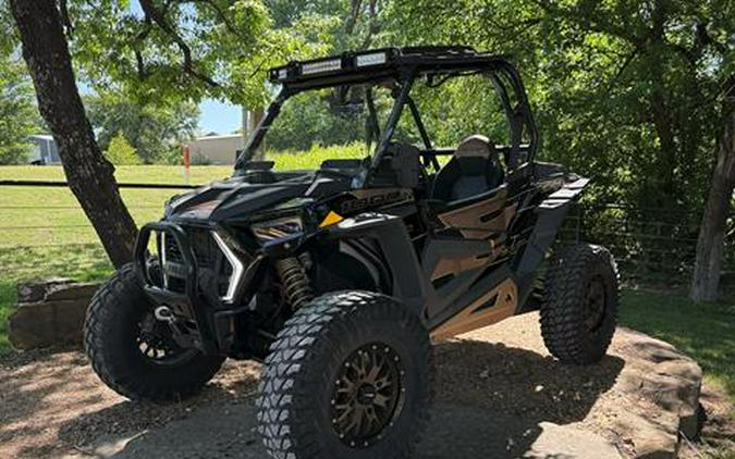 2019 Polaris RZR XP 1000 Trails & Rocks