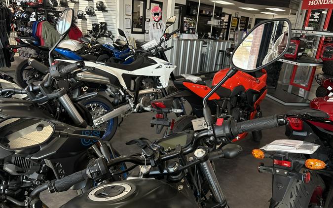 2025 Suzuki SV650 ABS