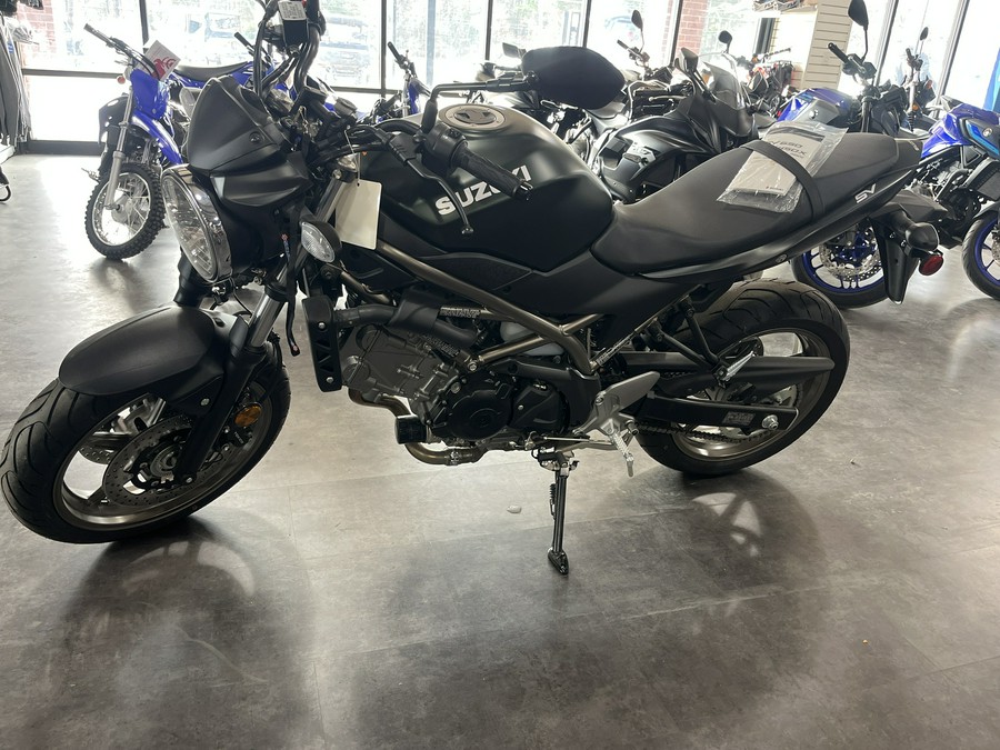 2025 Suzuki SV650 ABS