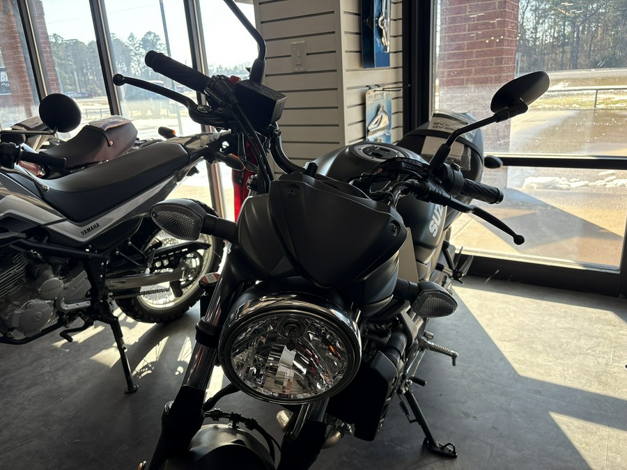 2025 Suzuki SV650 ABS