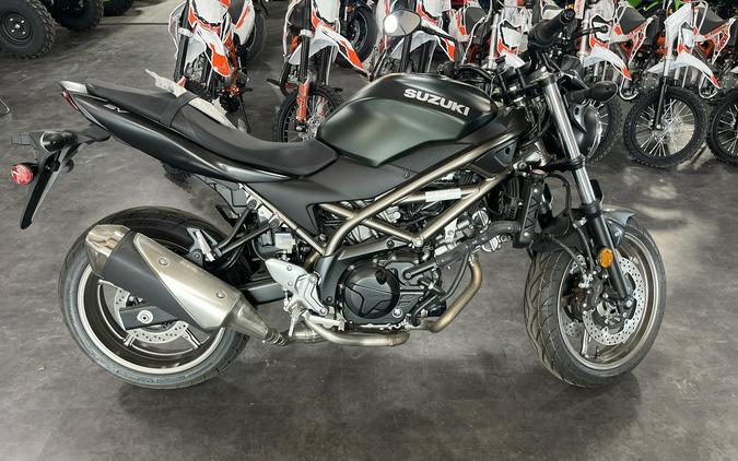 2025 Suzuki SV650 ABS