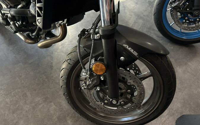 2025 Suzuki SV650 ABS