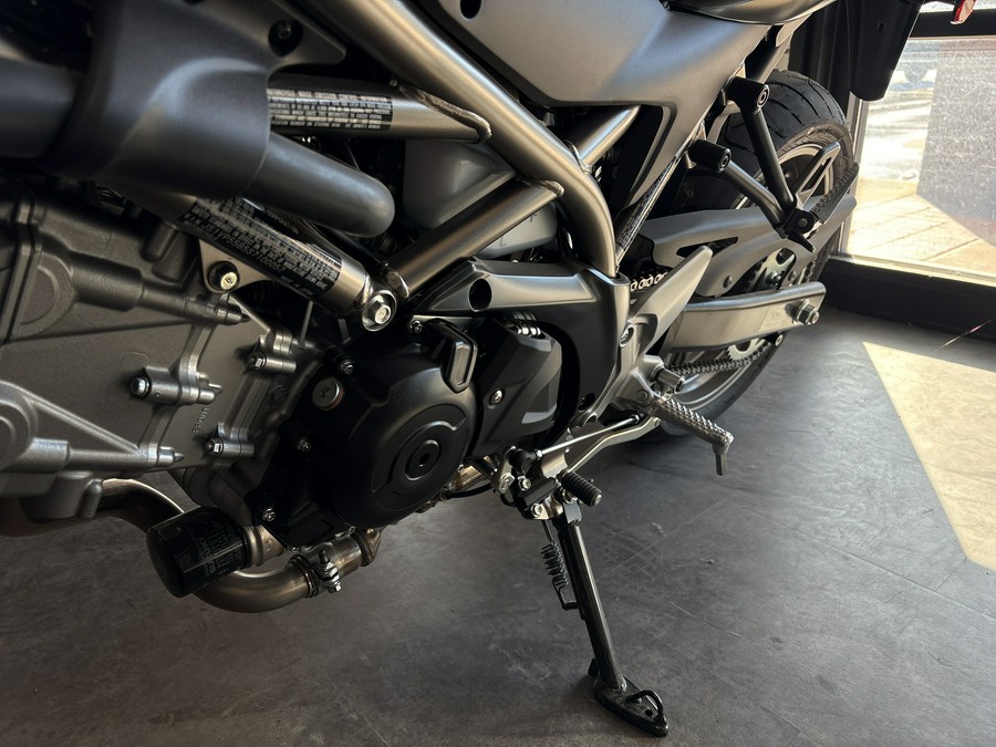 2025 Suzuki SV650 ABS