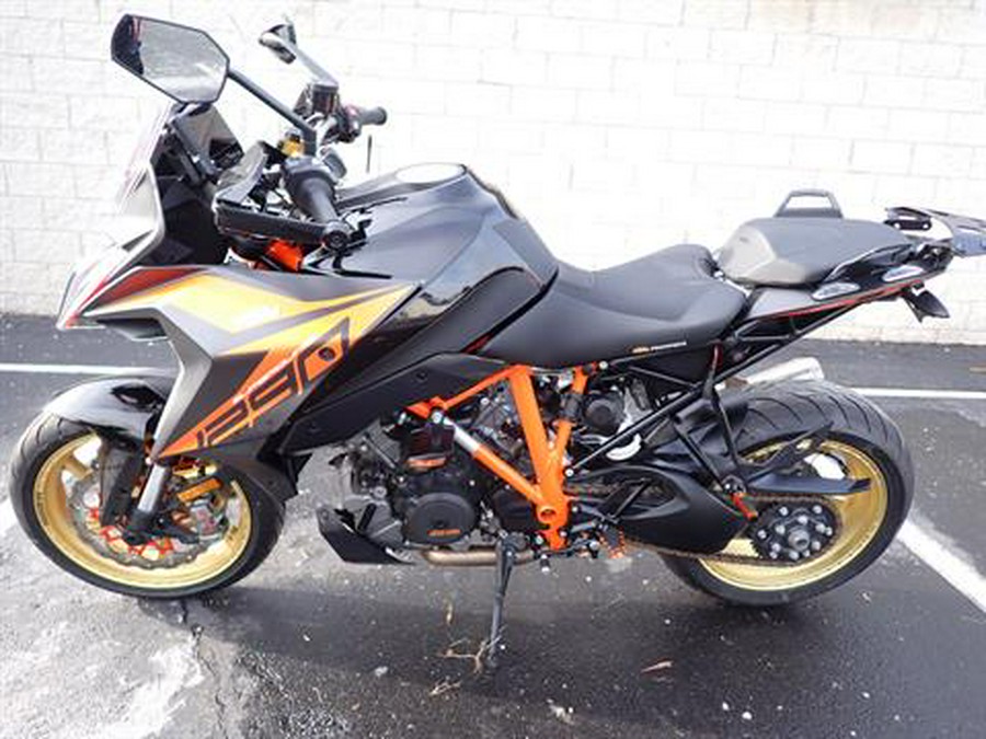 2020 KTM 1290 Super Duke GT