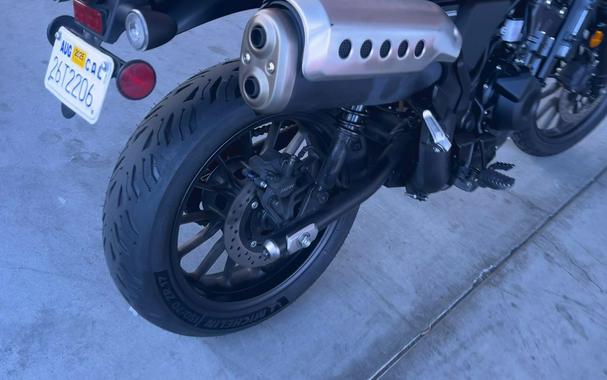 2023 Honda SCL500