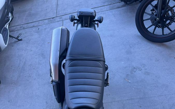 2023 Honda SCL500