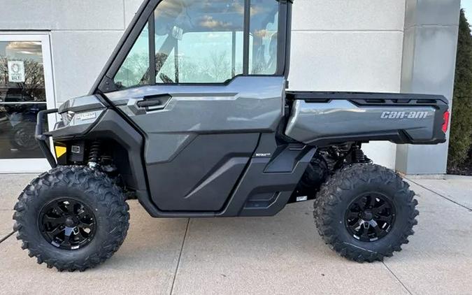 2024 Can-Am Defender Limited HD10