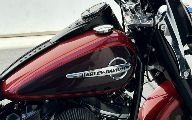 2019 Harley-Davidson® FLHCS - Heritage Classic 114