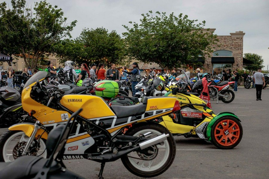 2025 Kawasaki Eliminator® SE ABS