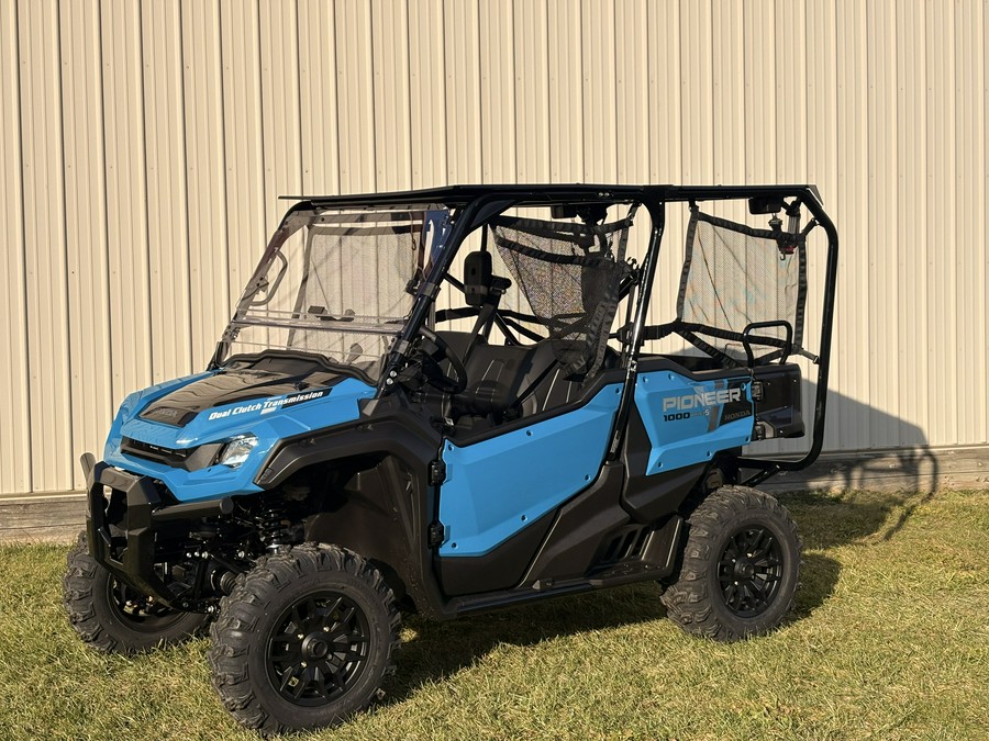 2025 Honda Pioneer 1000-5 Deluxe