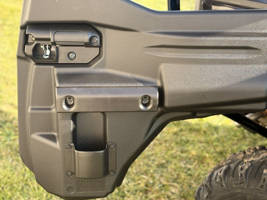 2025 Honda Pioneer 1000-5 Deluxe