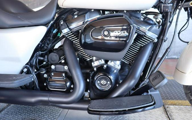 2023 Harley-Davidson® FLRT - Freewheeler®