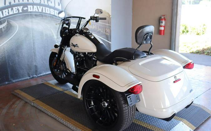 2023 Harley-Davidson® FLRT - Freewheeler®