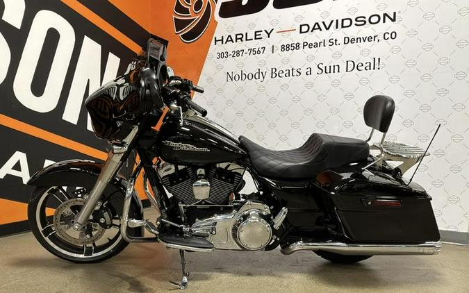 2014 Harley-Davidson® FLHX - Street Glide®