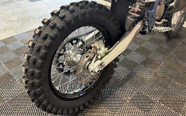 2025 Husqvarna Motorcycles TE 150