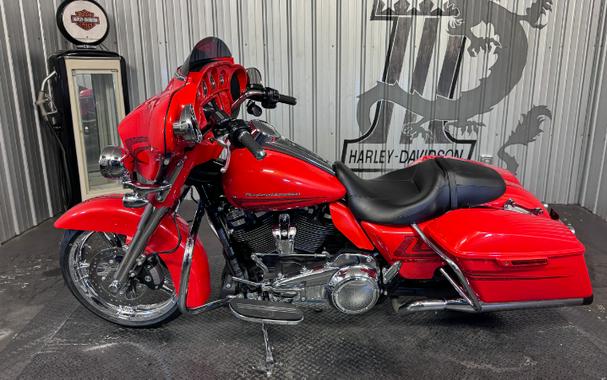 2017 Harley-Davidson STREET GLIDE SPECIAL